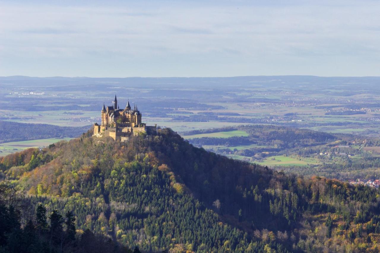 Gaestehaus Burgblick Bed & Breakfast Bisingen Bagian luar foto